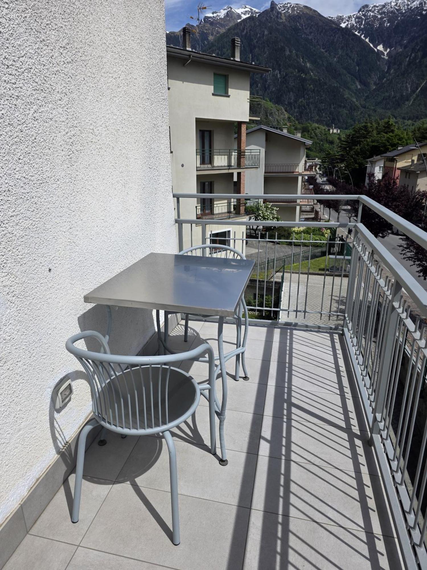 Ferienwohnung House Storile Sondalo Exterior foto